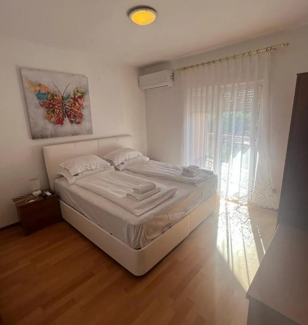 Apartments With A Parking Space Biograd Na Moru, Biograd - 24164